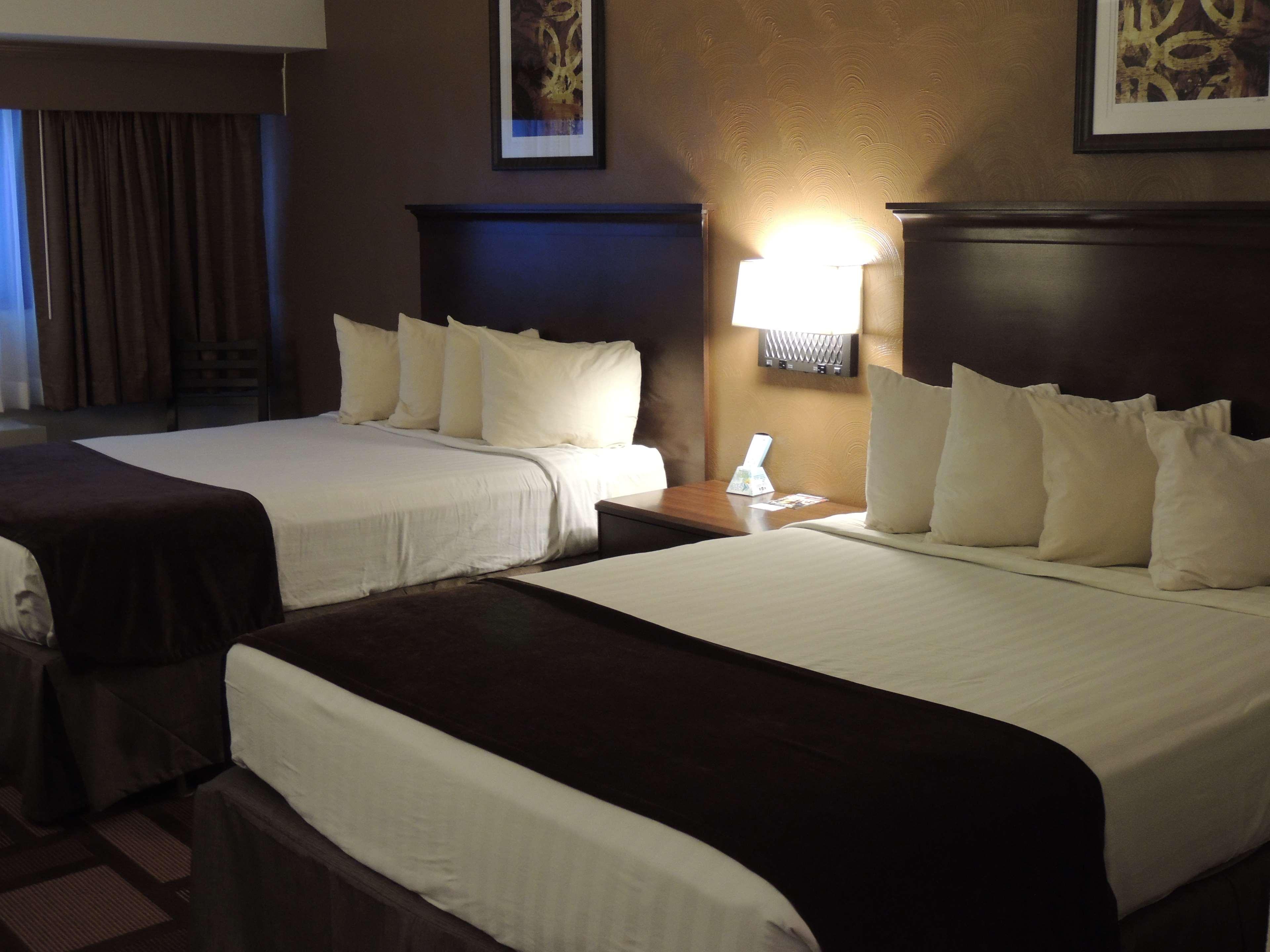 Best Western Tower West Lodge Жилет Екстериор снимка