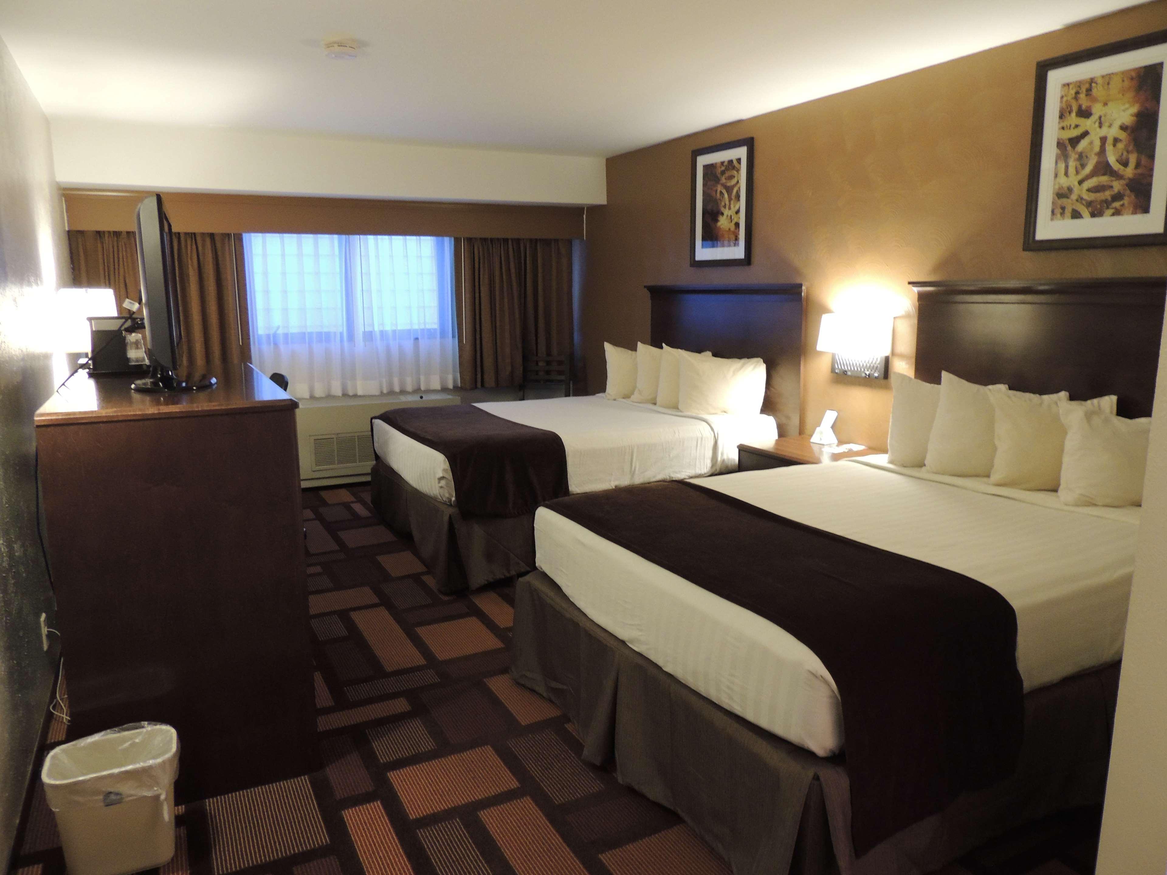 Best Western Tower West Lodge Жилет Екстериор снимка