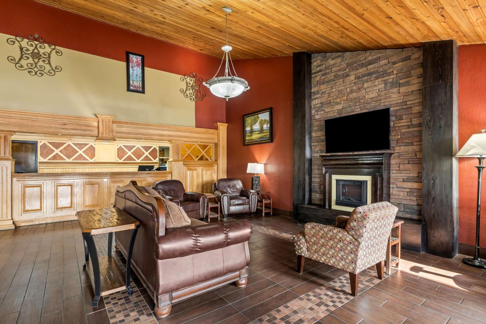 Best Western Tower West Lodge Жилет Екстериор снимка