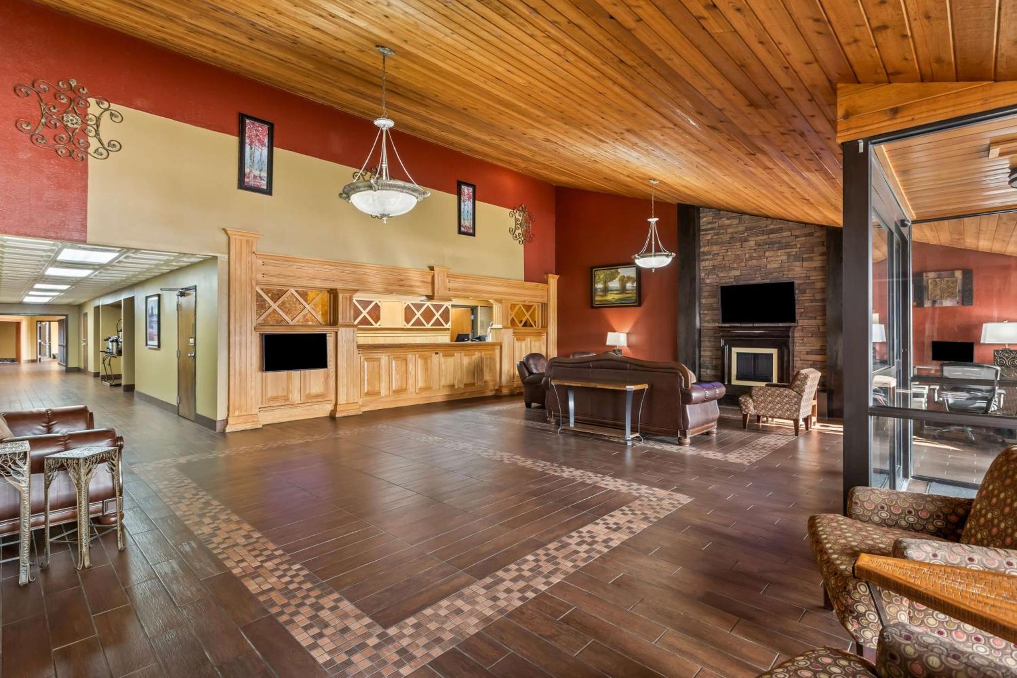 Best Western Tower West Lodge Жилет Екстериор снимка