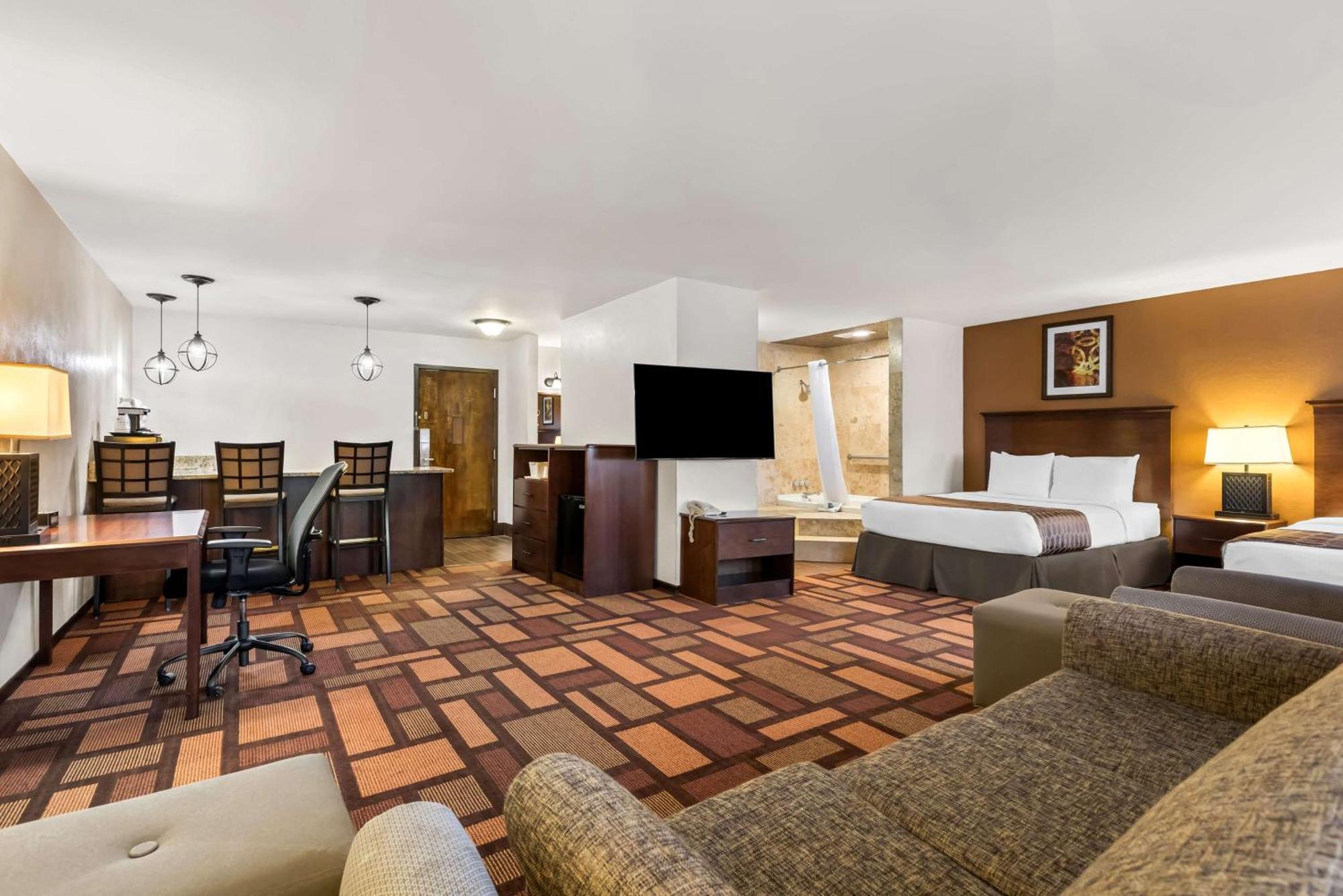 Best Western Tower West Lodge Жилет Екстериор снимка