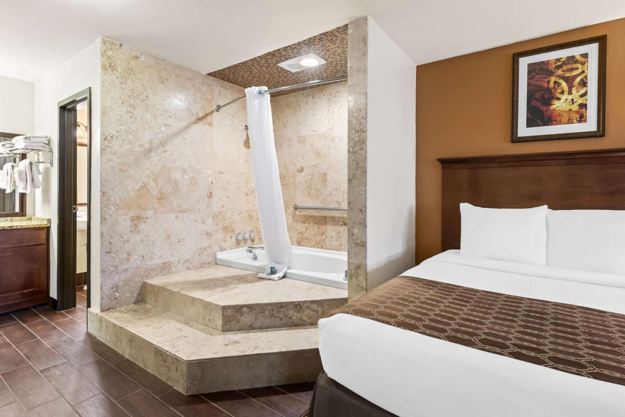 Best Western Tower West Lodge Жилет Екстериор снимка